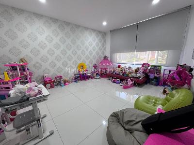 Casa de 5 alcobas en venta en Pance, Cali, 350 m² · foto 8 de 20