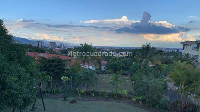 Casa de 5 alcobas en venta en Ciudad Jardin, Cali, 450 m² · foto 5 de 20