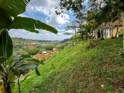 Casa de 5 alcobas en venta en La Buitrera, Cali, 360 m² · foto 3 de 20