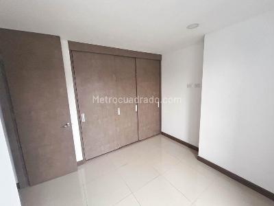 Apartamento de 3 alcobas en venta en Seminario, Cali, 123 m² · foto 4 de 20