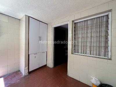 Casa de 4 alcobas en venta en Santa Rita, Cali, 393 m² · foto 9 de 20