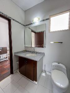 Casa de 4 alcobas en venta en Santa Rita, Cali, 393 m² · foto 19 de 20