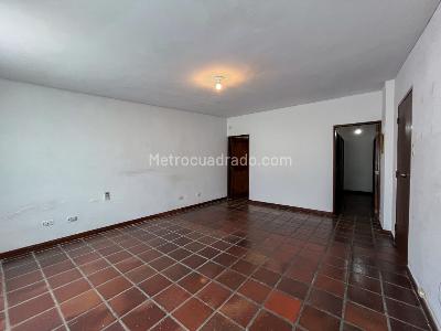 Casa de 4 alcobas en venta en Santa Rita, Cali, 393 m² · foto 20 de 20