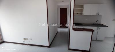 Apartamento de 3 alcobas en venta en Santa Anita, Cali, 73 m² · foto 3 de 19