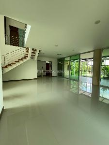 Casa de 5 alcobas en venta en Ciudad Jardin, Cali, 400 m² · foto 3 de 20