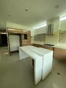 Casa de 5 alcobas en venta en Ciudad Jardin, Cali, 400 m² · foto 10 de 20