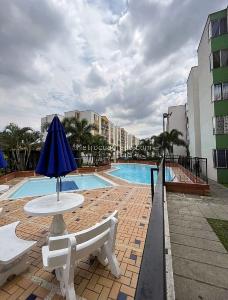 Apartamento de 3 alcobas en venta en Acopi, Cali, 60 m² · foto 2 de 15