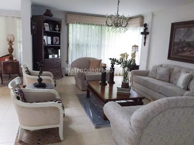 Casa de 5 alcobas en venta en Pance, Cali, 235 m² · foto 6 de 11