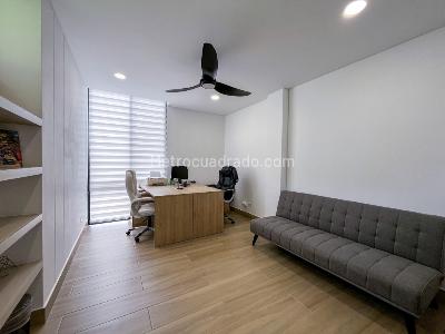 Casa de 5 alcobas en venta en Pance, Cali, 433 m² · foto 15 de 20