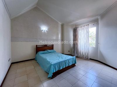 Casa de 5 alcobas en venta en Pampalinda, Cali, 188 m² · foto 12 de 20