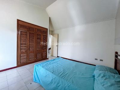 Casa de 5 alcobas en venta en Pampalinda, Cali, 188 m² · foto 13 de 20