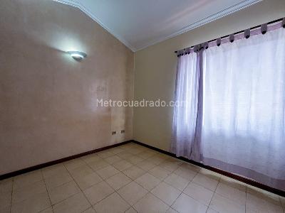 Casa de 5 alcobas en venta en Pampalinda, Cali, 188 m² · foto 15 de 20