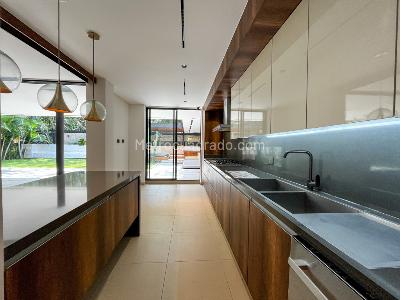 Casa de 4 alcobas en venta en Pance, Cali, 302 m² · foto 4 de 20