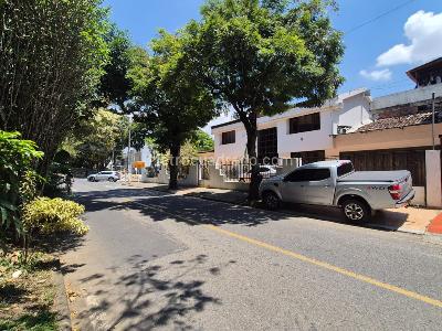 Casa de 5 alcobas en venta en Ciudad Jardin, Cali, 750 m² · foto 20 de 20