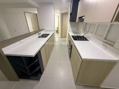 Apartamento de 3 alcobas en venta en Pance, Cali, 117 m² · foto 3 de 16