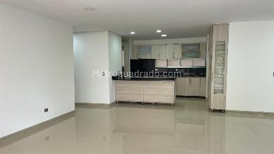 Apartamento de 4 alcobas en venta en Pance, Cali, 180 m² · foto 2 de 19