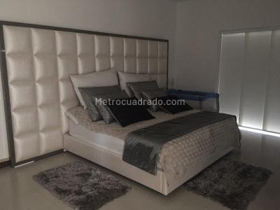 Casa de 5 alcobas en venta en Pance, Cali, 300 m² · foto 16 de 19