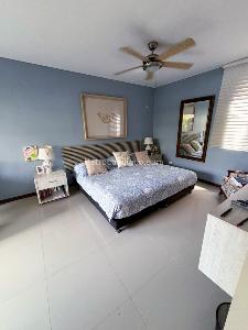Apartamento de 4 alcobas en venta en Pance, Cali, 198 m² · foto 19 de 20