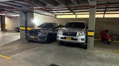 Apartamento en venta en Pance, Cali · foto 17 de 18