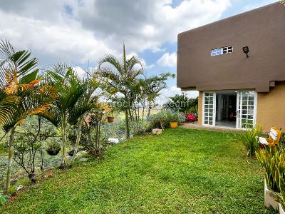 Casa en Arriendo, La Buitrera, Cali