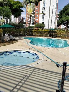 Apartamento de 2 alcobas en venta en Valle Del Lili, Cali, 56 m² · foto 2 de 20