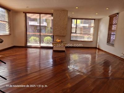 Casa en venta en Centro, Cajicá · foto 2 de 20