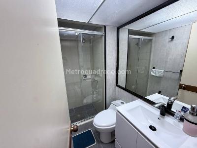 Apartamento de 3 alcobas en venta en Santa Helena El Prado, Bogotá, 94 m² · foto 16 de 20