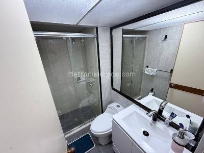 Apartamento de 3 alcobas en venta en Santa Helena El Prado, Bogotá, 94 m² · foto 17 de 20