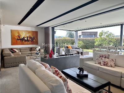 Casa de 5 alcobas en venta en Llanogrande, Rionegro, 800 m² · foto 10 de 20