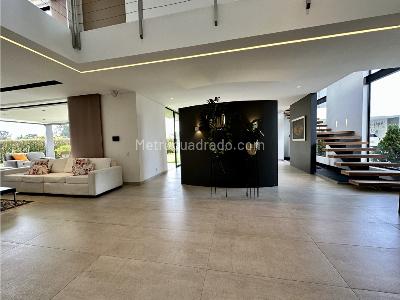 Casa de 5 alcobas en venta en Llanogrande, Rionegro, 800 m² · foto 11 de 20