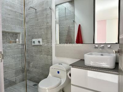 Casa de 5 alcobas en venta en Llanogrande, Rionegro, 800 m² · foto 18 de 20