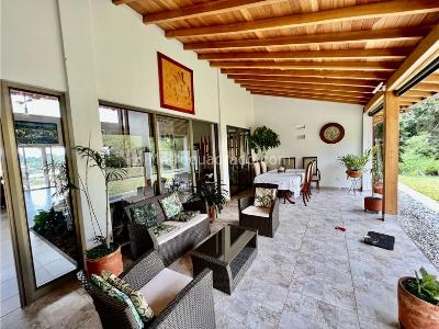 Casa de 5 alcobas en venta en El Tablazo, Rionegro, 472 m² · foto 15 de 20