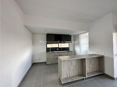 Apartamento de 3 alcobas en venta en El Porvenir, Rionegro, 92 m² · foto 2 de 10