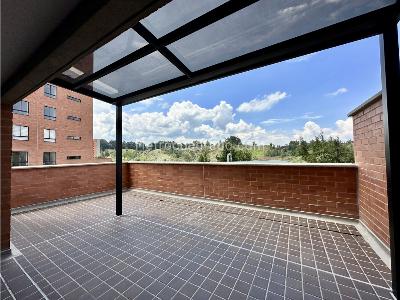 Apartamento de 3 alcobas en venta en El Porvenir, Rionegro, 92 m² · foto 3 de 10