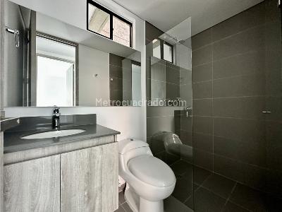 Apartamento de 3 alcobas en venta en El Porvenir, Rionegro, 92 m² · foto 8 de 10
