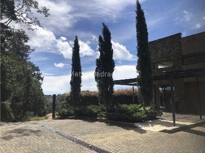 Casa de 5 alcobas en venta en Alto De Las Palmas, Envigado, 560 m² · foto 3 de 13