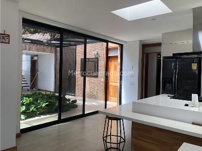 Casa de 5 alcobas en venta en Alto De Las Palmas, Envigado, 560 m² · foto 9 de 13
