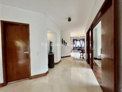 Casa de 5 alcobas en venta en El Escobero, Envigado, 656 m² · foto 11 de 20