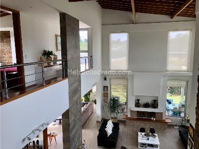 Casa de 5 alcobas en venta en Acuarela, Envigado, 607 m² · foto 11 de 20