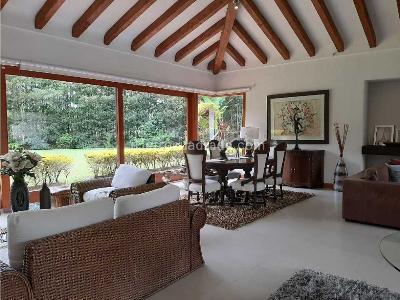 Casa de 4 alcobas en venta en Llanogrande, Rionegro, 450 m² · foto 12 de 20