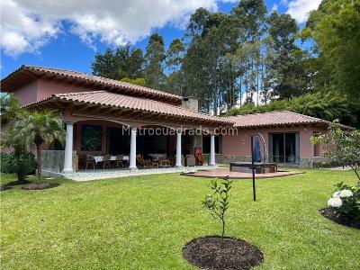 Casa de 3 alcobas en venta en Llanogrande, Rionegro, 370 m² · foto 15 de 20