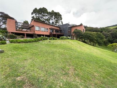 Casa de 4 alcobas en venta en Acuarela, Envigado, 412 m² · foto 2 de 20