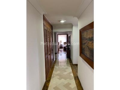 Apartamento de 5 alcobas en venta en El Poblado, Medellín, 356 m² · foto 10 de 20