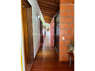Casa de 4 alcobas en venta en Perico, Medellín, 200 m² · foto 12 de 20