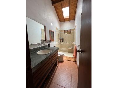 Casa de 4 alcobas en venta en Perico, Medellín, 200 m² · foto 13 de 20