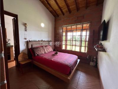 Casa de 4 alcobas en venta en Perico, Medellín, 200 m² · foto 14 de 20