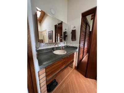 Casa de 4 alcobas en venta en Perico, Medellín, 200 m² · foto 16 de 20