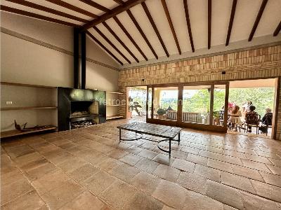 Casa de 4 alcobas en venta en Variante Aeropuerto A Sajonia, Rionegro, 961 m² · foto 5 de 8