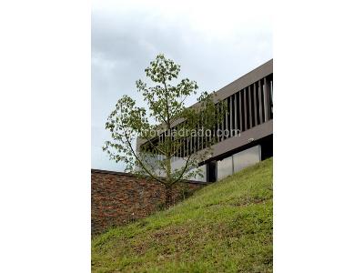 Casa de 4 alcobas en venta en Via Aeropuerto Llanogrande, Rionegro, 50 m² · foto 9 de 20