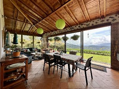 Casa de 4 alcobas en venta en La Catedral, Sabaneta, 353 m² · foto 8 de 20